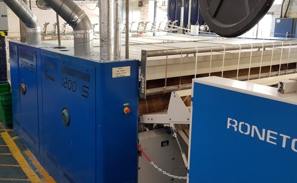 Lapauw two roll x 3300mm x 1200mm steam heated ironer, 2007 - Image 2